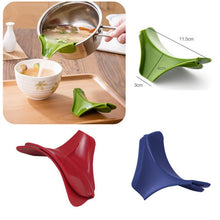 Load image into Gallery viewer, Kitchen Accessories Silicone Funnel Cooking Tools Kitchen Gadgets Pots And Pans Kitchen Utensils To Spills Deflector#15
